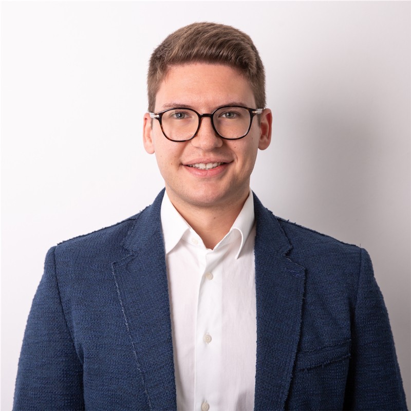 CMO and Head of Sales at Donna Trend